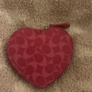 Heart-Shaped Pink Coin Purse